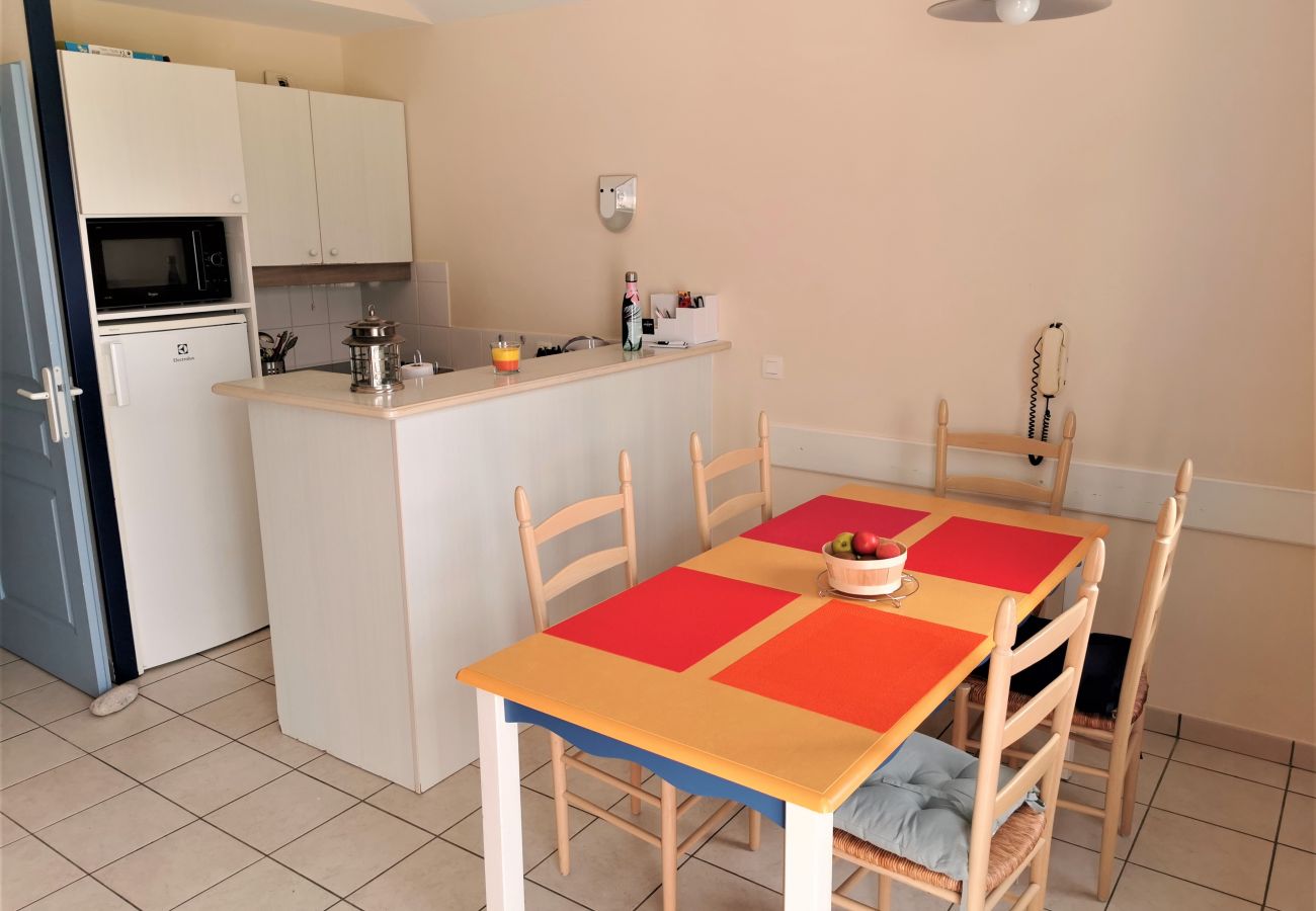 Appartement à Talmont-Saint-Hilaire - Bourgenay - Appartement 4/6 pers. Piscine chauffée
