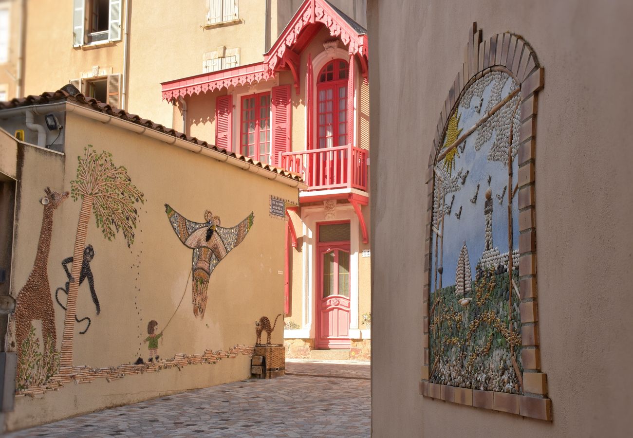 Maison à Les Sables-d´Olonne - Maison, 3 chambres, piscine, près océan et plages