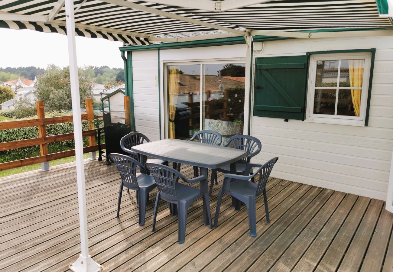 Bungalow à Brem-sur-Mer - L'Evasion - Mobil Home - Piscines chauffées