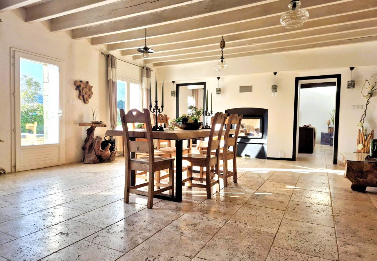 Maison à Saint-Mathurin - La Maison Martana - Piscine chauffée