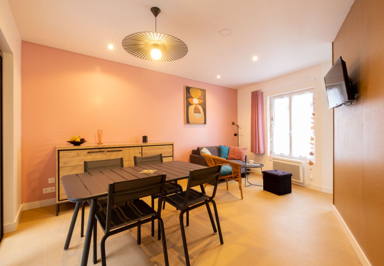 Maison à Les Sables-d´Olonne - Rose Trémière proche plage