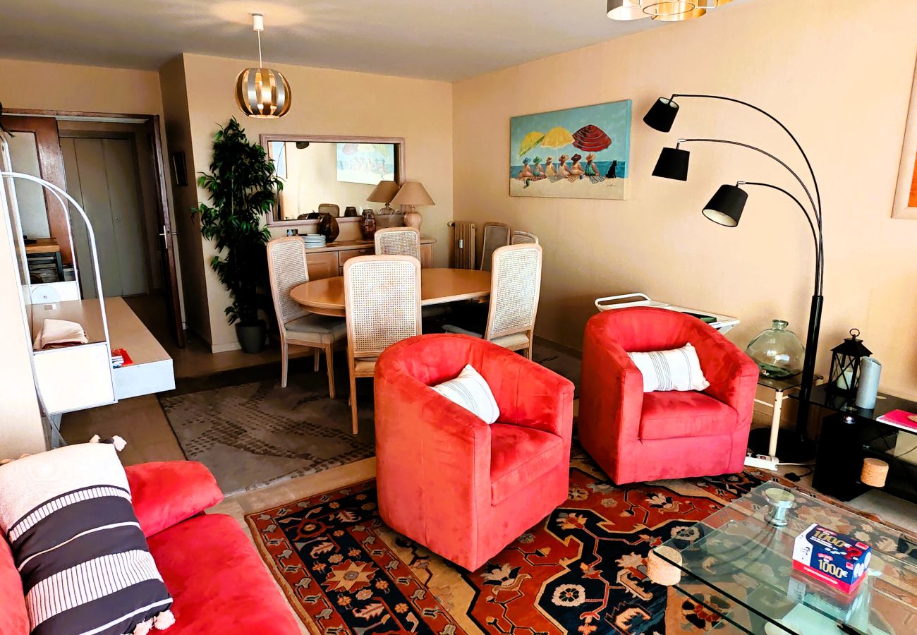 Appartement à Les Sables-d´Olonne - LE NID DU REMBLAI - Face Grande Plage